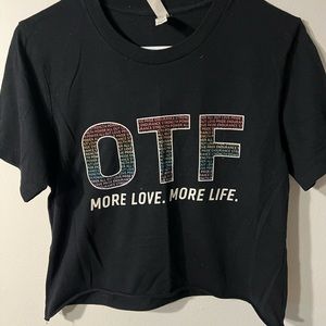 COPY - ORANGETHEORY Fitness PRIDE Shirt-Cropped